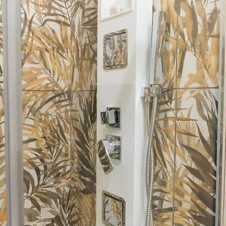 Aetna Luxurysuites 4*