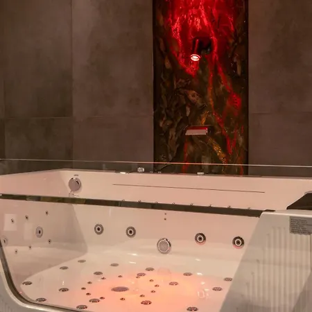 Aetna Luxurysuites Catánia